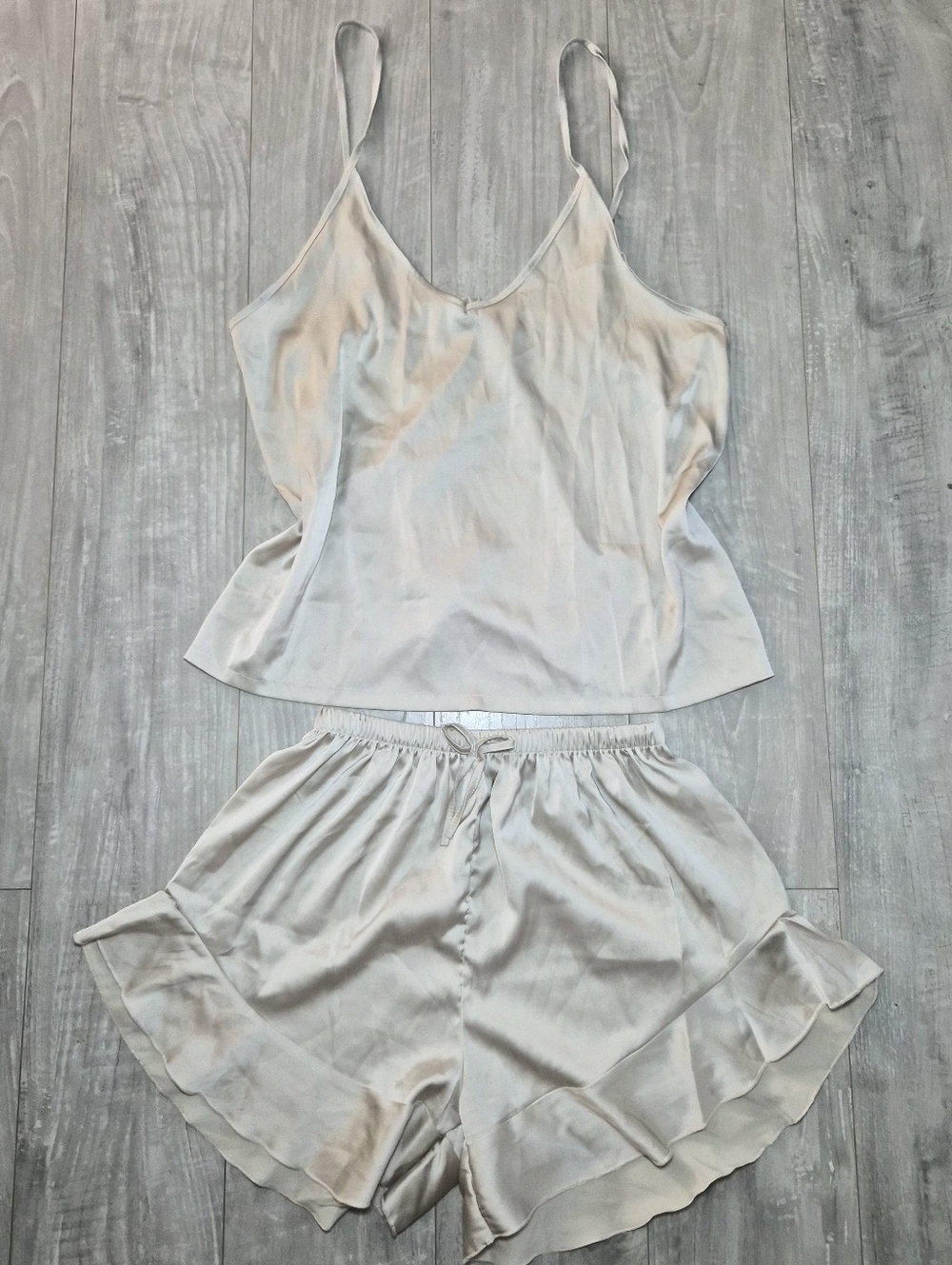 Silk-Feel Cream Cami & Ruffle Short Sleep Set Large
